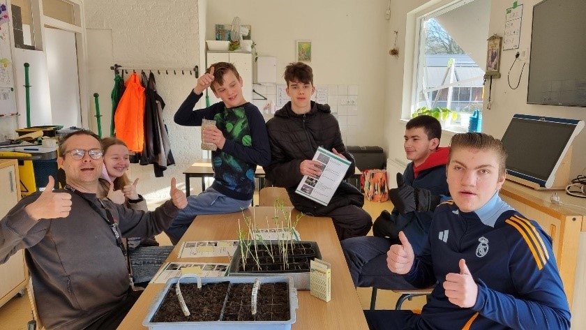 Nieuws vanuit het praktijkvak Groen: we gaan weer buiten aan de slag!